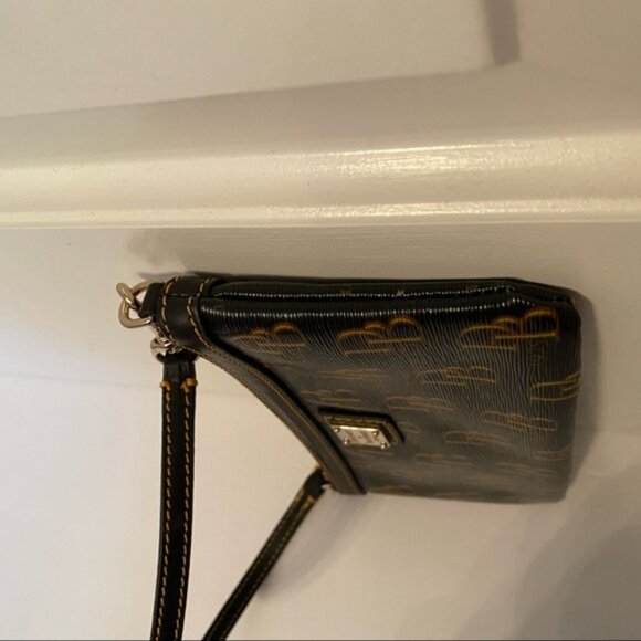 DOONEY & BOURKE WRISTLET BAG SIGNATURE DB LOGO BLACK BROWN LARGE SLIM ZIP TOP - Picture 7 of 11